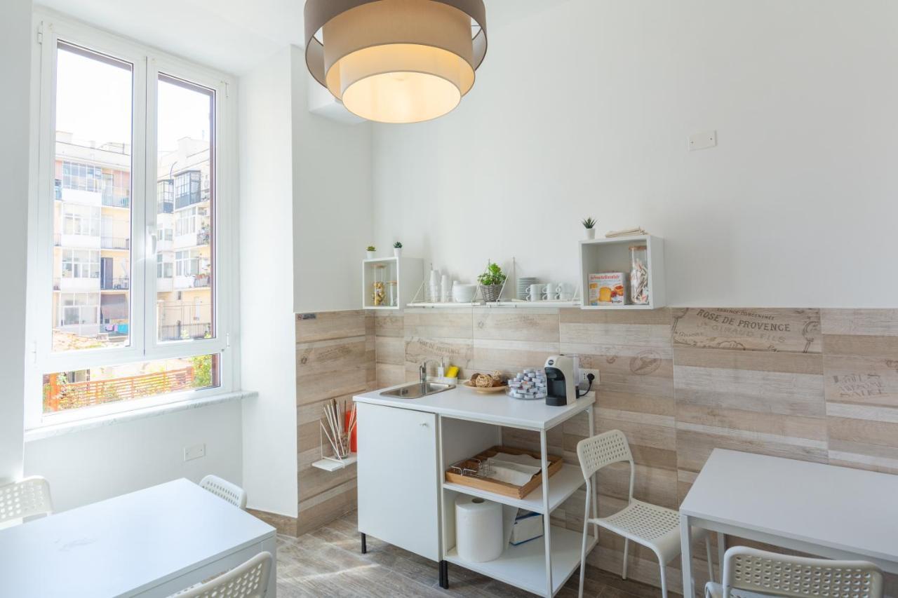 Shine House Hotel Rome Luaran gambar